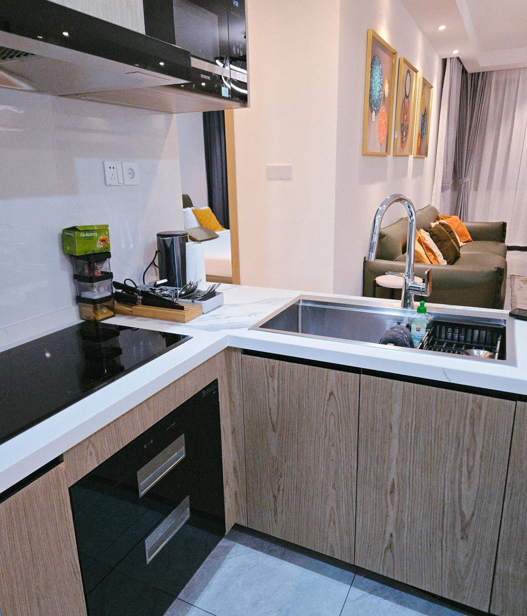 Gracey Concierge Apartments - Avenue Uvira Κινσάσα Εξωτερικό φωτογραφία